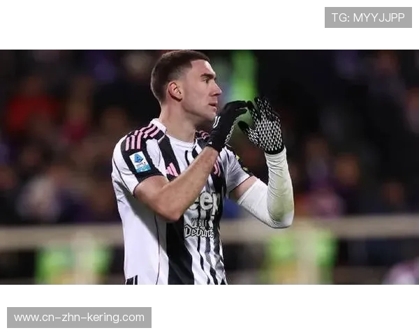 尤文图斯禁区混战，弗拉霍维奇补射得手