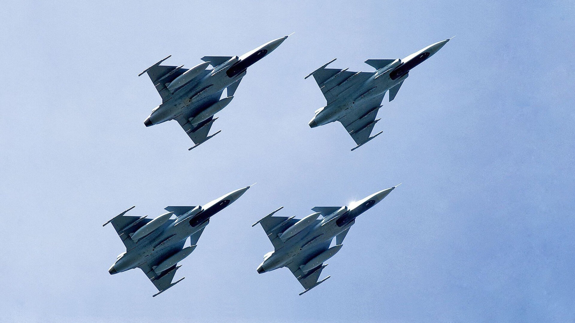 欧洲杯战术创新:变化多端引领新潮!,欧洲杯战术分析