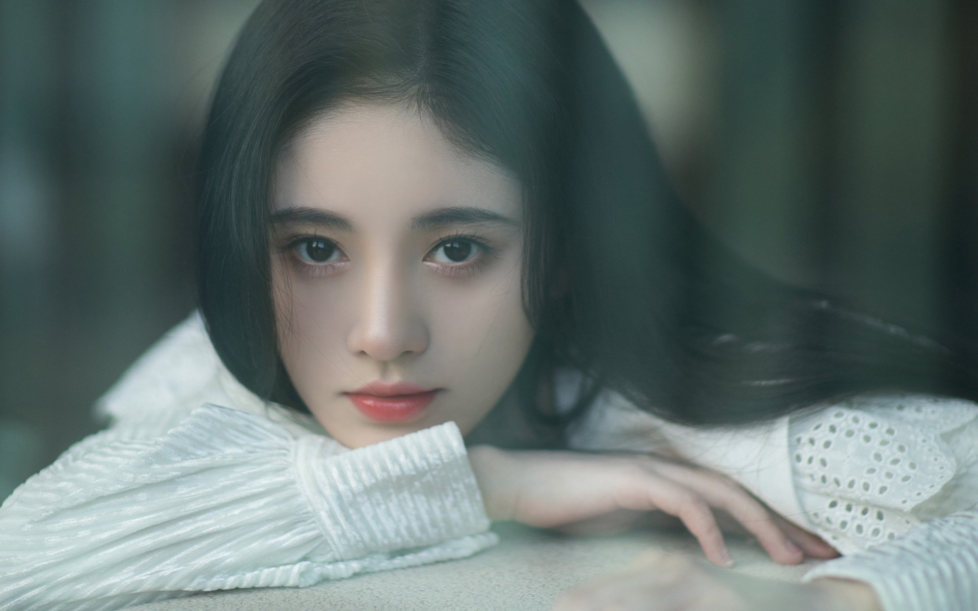 开云体育网址-湖人组织老带新小组提升队内协作氛围，老队员带新队员